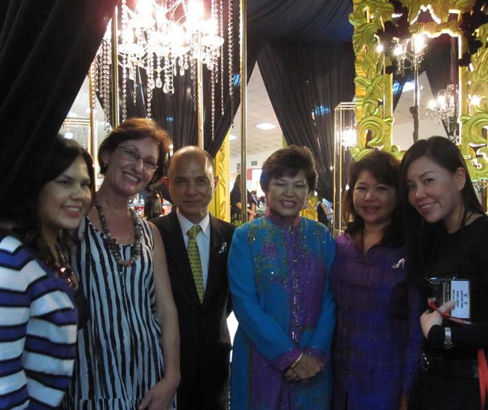 Natalie Dyer with Professor Dato Jimmy Choo and the Malaysian Minister for Tourism at the Malaysian International Shoe Festival